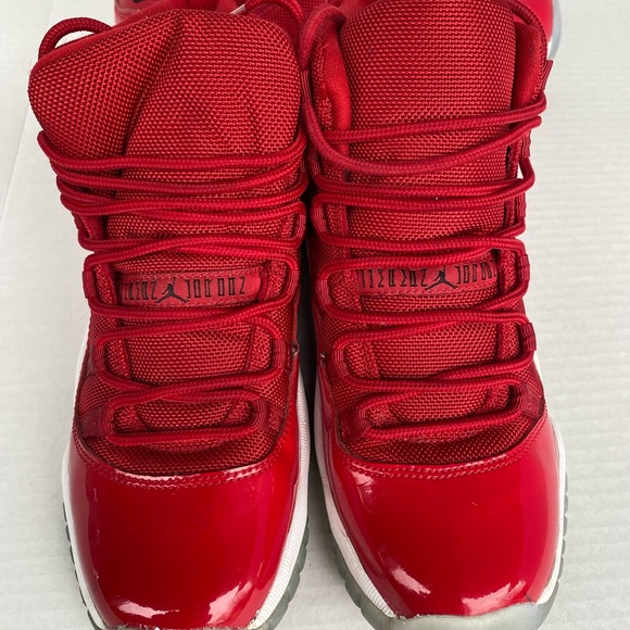 Jordan 11’s| Jordan| Nike | Retro| - Picture 4 of 11